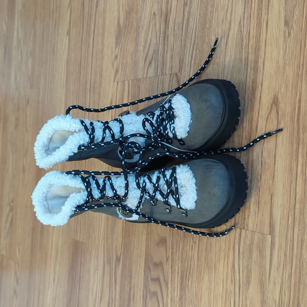 G by Guess Olive Green Sherpa-Lined Lace-Up Ankle Boots